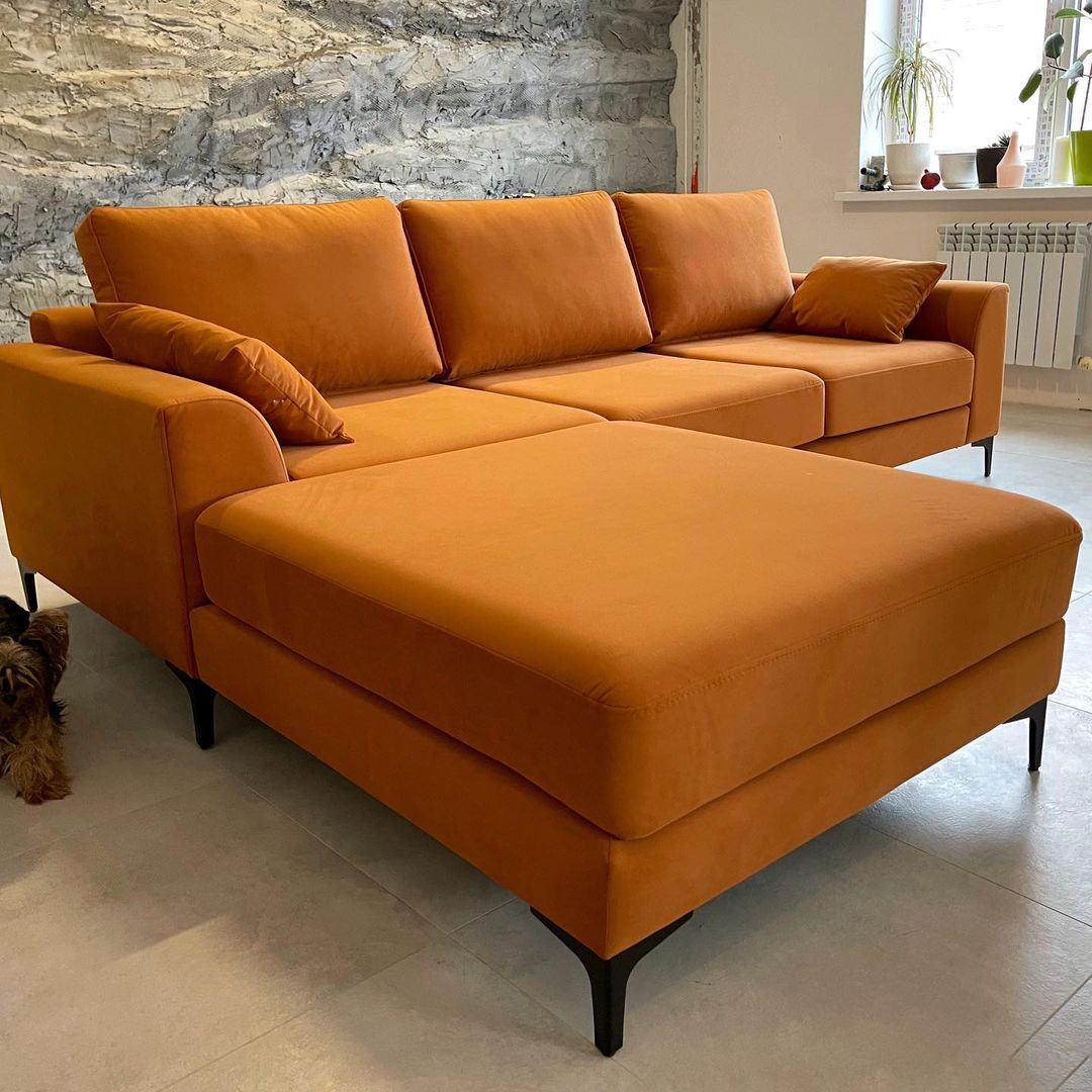 "Dominica" divan